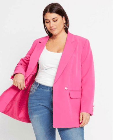 Laissez vous guide dans le rayon grande taille. C’est par ici !