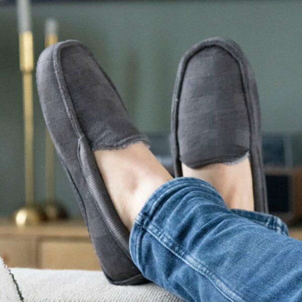 Isotoner - Chaussons mocassins Homme Gris