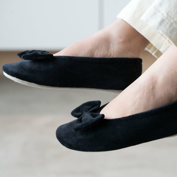 Isotoner - Chaussons ballerines Femme Grand Noeud Noir