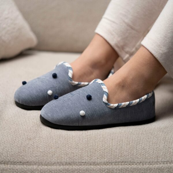 Isotoner - Chaussons slippers Femme Bleu denim