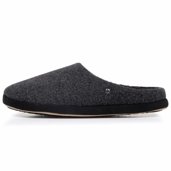 Isotoner - Chaussons mules Homme Noir feutrine chinée – Image 2