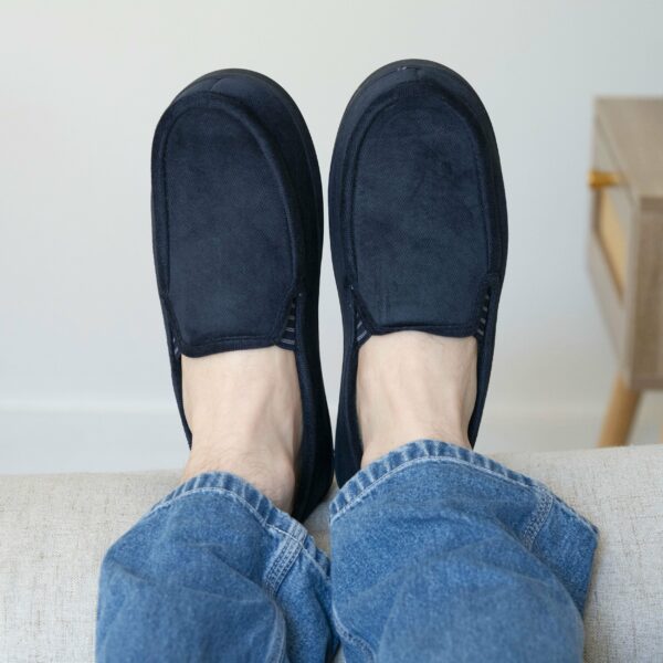 Isotoner - Chaussons mocassins Homme Marine