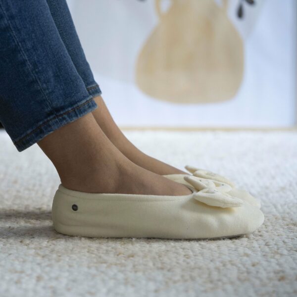 Isotoner - Chaussons ballerines Femme strass Ivoire