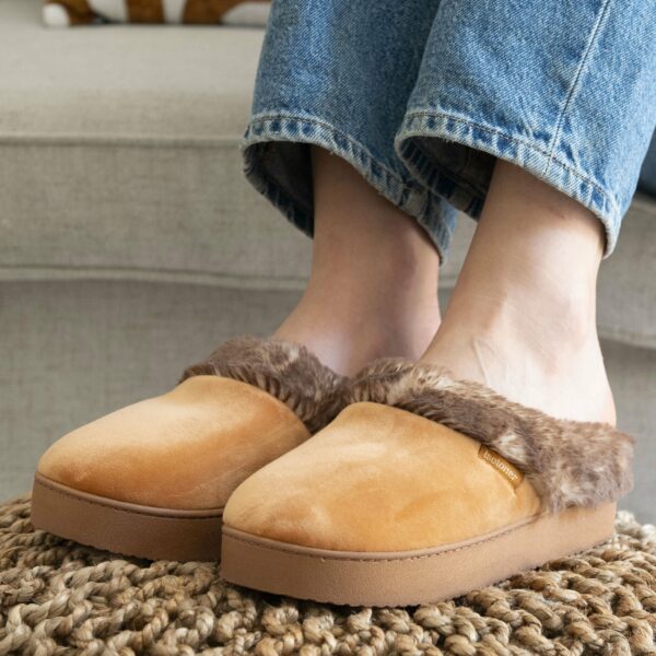 Isotoner - Chaussons mules Femme talon plateforme Camel