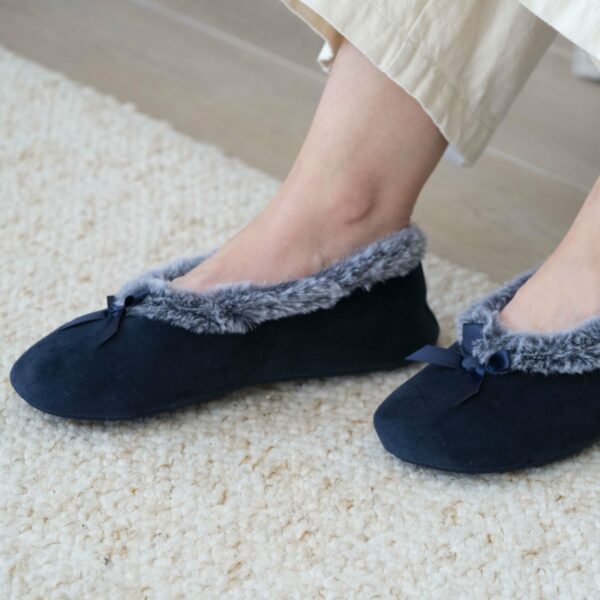 Isotoner - Chaussons ballerines Femme Marine